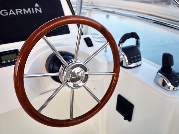 DEFY GRAVITY, 2018 Sabre 48 Flybridge Sedan