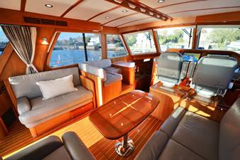 DEFY GRAVITY, 2018 Sabre 48 Flybridge Sedan, Port Salon Outboard_Name removed