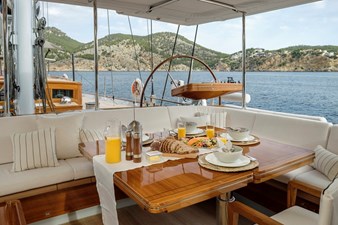 APSARA_00008262_vb5374765_800x533