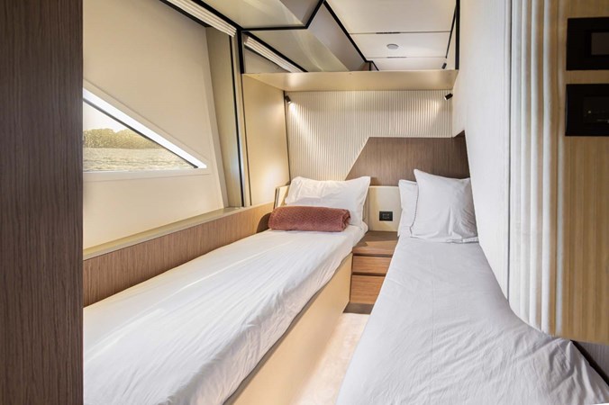 FERRETTI 720 SIRI LINN 2022