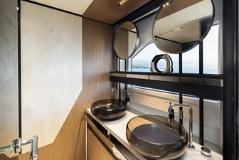 FERRETTI 720 SIRI LINN 2022