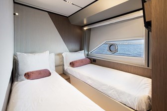 FERRETTI 720 SIRI LINN 2022