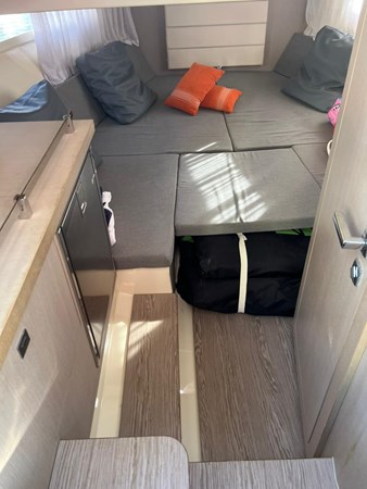 INVICTUS GT280 YACHT FOR SALE (13)