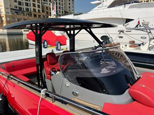 INVICTUS GT280 YACHT FOR SALE (3)