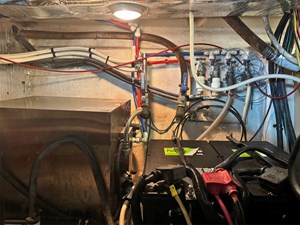 SAFARI, 2004 Riviera 40 Sportfish