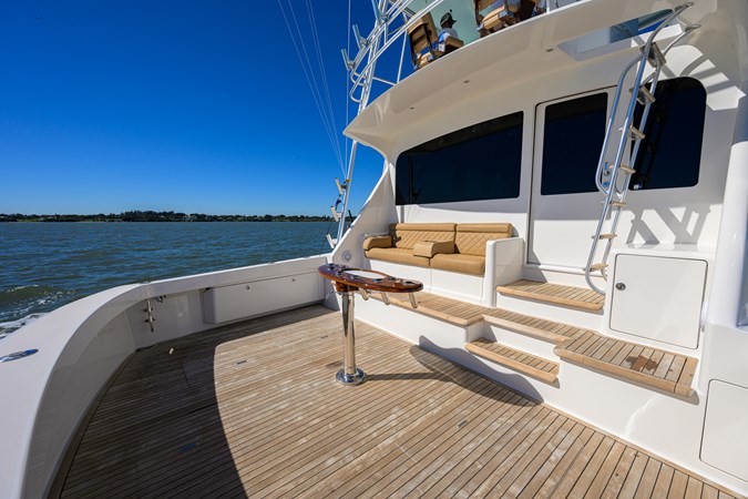 Teak cockpit and mezzanine
