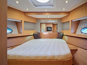 yachtImage_int_822_20499