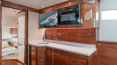 IYG-Listing-on-YachtWay-42