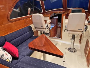 SOLEIL, Hinckley Picnic 36 EP, Inside Cockpit