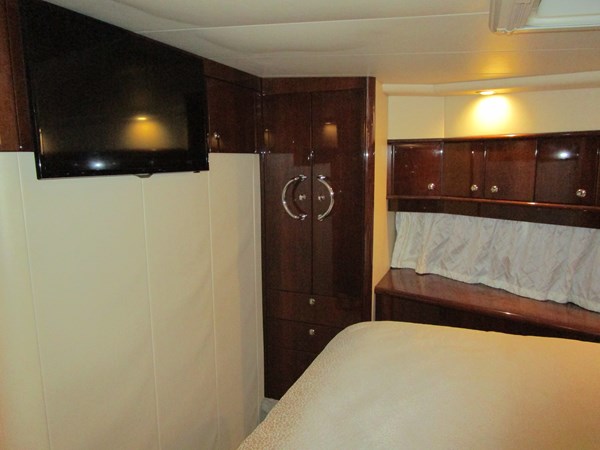 VIP cabin looking to port