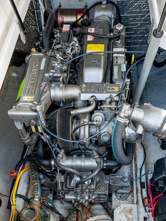 ARCHIMEDES, 2005 Back Cove 29 Hard Top