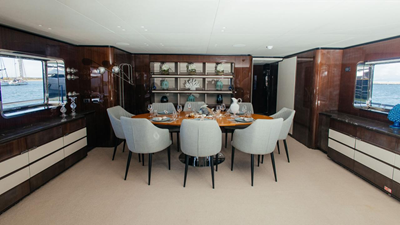 LADY IN BLUE.pdf-image-017