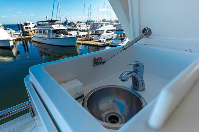 2003 Hargrave 68 Open Flybridge Melodious II28