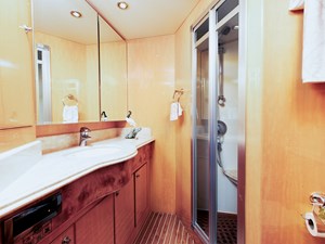 2003 Hargrave 68 Open Flybridge Melodious II14