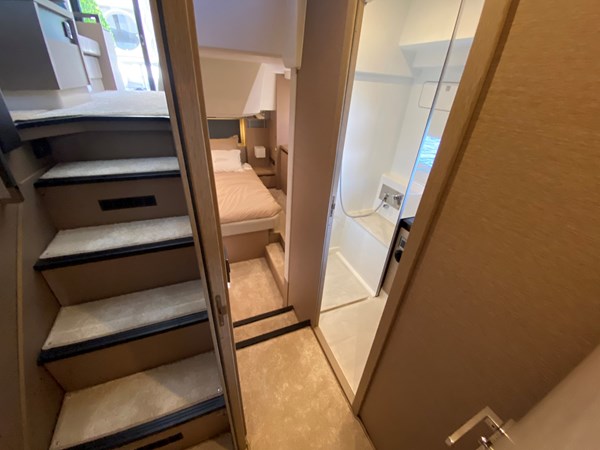 Entrance to Master SR from companionway