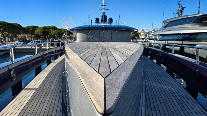 17 MMGI 44M Superyacht for Sale