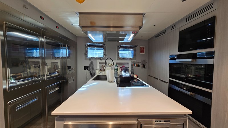 34 MMGI 44M Superyacht for Sale