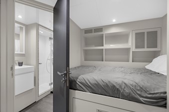 Captain Quarters/Private Head