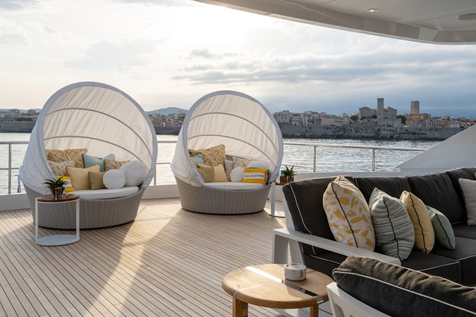 Sun deck versatile sun pads