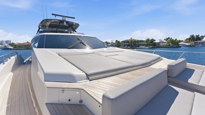 2018 Ferretti 920