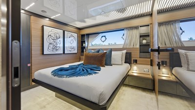 2018 Ferretti 920