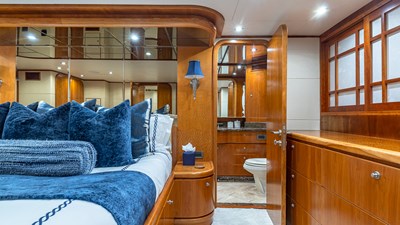 Master port head entrance