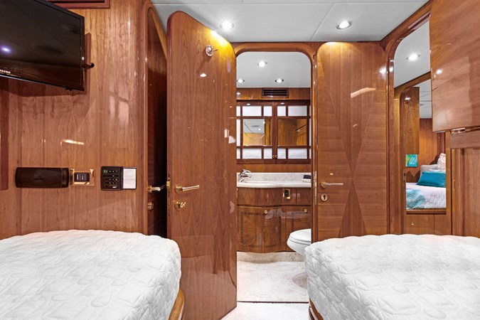 Port Side Guest Twin