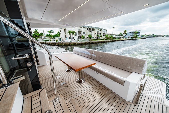 Aft Deck Seating