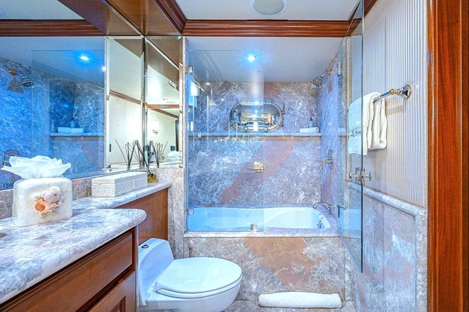 Master Bath Jacuzzi