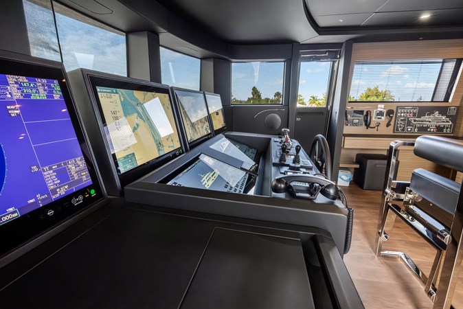 Custom Line 42m 2023_FUTURE_Patrick Hopkins_32