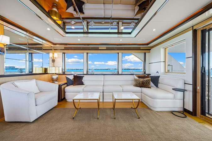 2010 Ocean Alexander 83 Motor Yacht 'Relentless' Salon