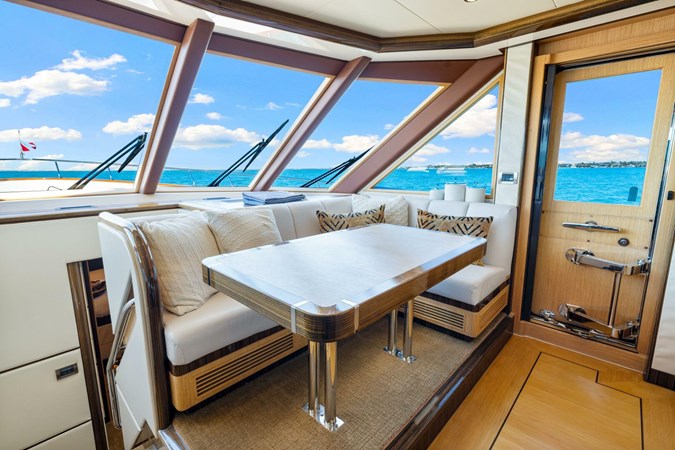 2010 Ocean Alexander 83 Motor Yacht 'Relentless'