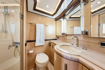 2010 Ocean Alexander 83 Motor Yacht 'Relentless'