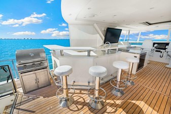 2010 Ocean Alexander 83 Motor Yacht 'Relentless'