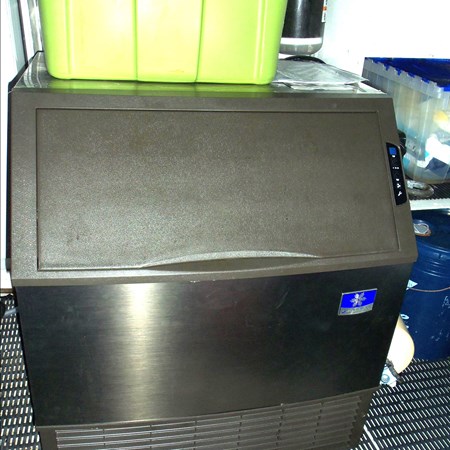 Lazarette Commercial Icemaker