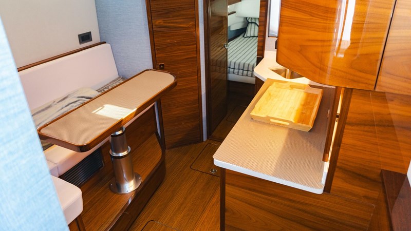 2024 Valhalla Boatworks V-55 Helm