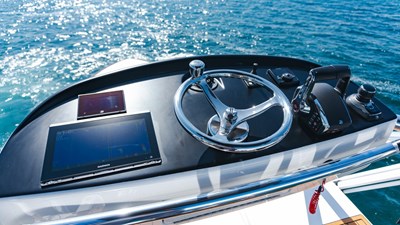 2024 Valhalla Boatworks V-55 Helm