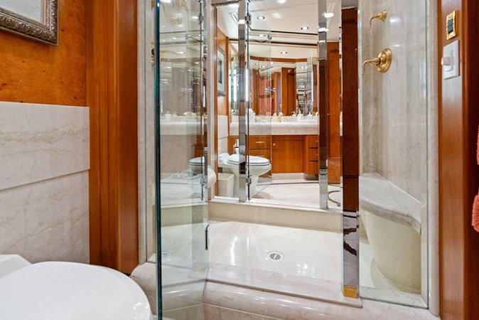 014 PicosaLady_103- MASTER ENSUITE