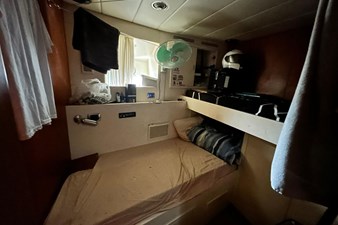 Euroyacht Planet 125S - Crew Quarters