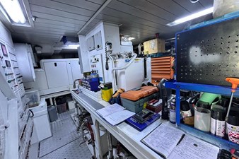 Euroyacht Planet 125S - Control room