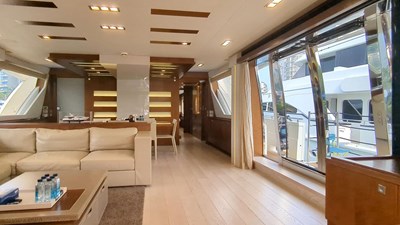 2015 Ferretti Custom Line 100 - Main Saloon