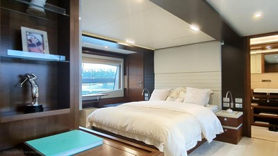 2015 Ferretti Custom Line 100 - Master Cabin