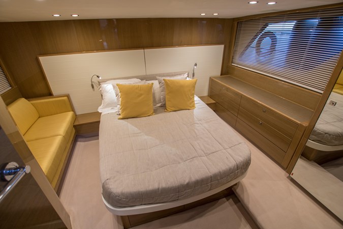 Princess V48 Open - Double Cabin