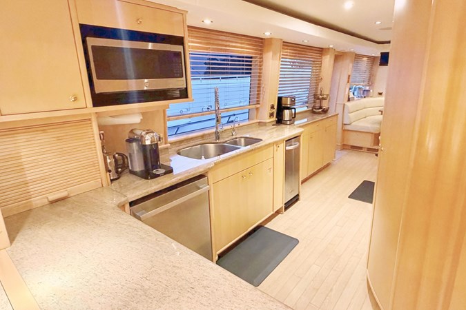 011 MAIN DECK GALLEY