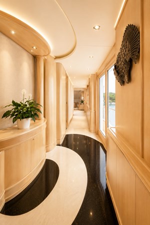 032 Main Deck Foyer and Hallway
