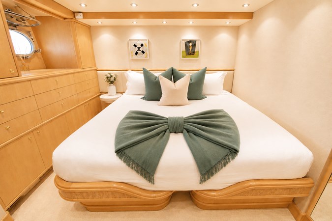043 Lower Deck Aft Starboard Guest Stateroom with Splitting Bed