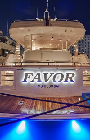 068 Transom