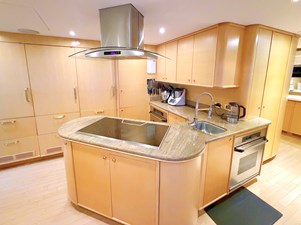 014 MAIN DECK GALLEY