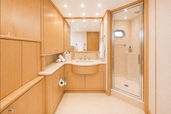 036 Lower Deck Forward Port VIP Guest Stateroom Ensuite