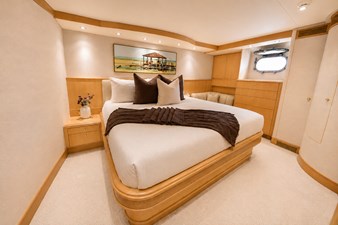041 Lower Deck Aft Port Guest Stateroom